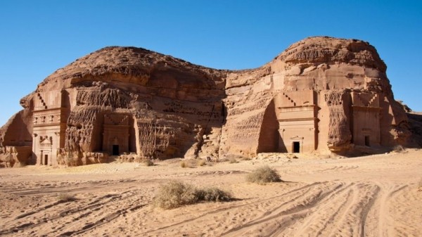 Saudi Arabia to open its doors to foreign tourists for the first time
Saudi Arabia to open its doors to foreign tourists for the first time