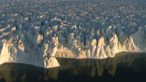 Giant iceberg the size of Sydney breaks away in Antarctica - but not due to climate change
Giant iceberg the size of Sydney breaks away in Antarctica - but not due to climate change