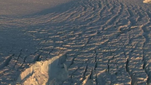 Giant iceberg the size of Sydney breaks away in Antarctica - but not due to climate change
Giant iceberg the size of Sydney breaks away in Antarctica - but not due to climate change