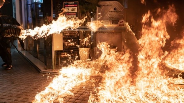 
                              Hong Kong: Boy shot as protesters ignore face mask ban on another night of violence
                      