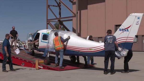 NASA unveils early version of all-electric plane
NASA unveils early version of all-electric plane