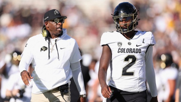 Shedeur Sanders remains undrafted after first three rounds of 2025 NFL draft
Shedeur Sanders remains undrafted after first three rounds of 2025 NFL draft