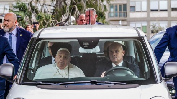 After Pope's balcony appearance, it's clear the papacy will never be the same again After Pope's balcony appearance, it's clear the papacy will never be the same again