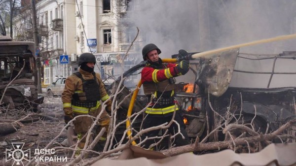 At least 34 dead in Ukrainian city of Sumy after Russian missile strikes