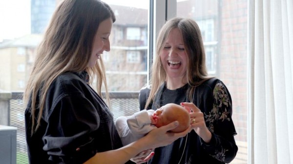 Baby girl becomes first child in UK to be born from womb transplant Baby girl becomes first child in UK to be born from womb transplant