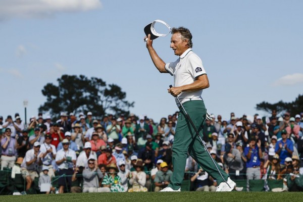 Rory McIlroy and Bryson DeChambeau cut into Justin Rose’s lead at the Masters
Rory McIlroy and Bryson DeChambeau cut into Justin Rose’s lead at the Masters
