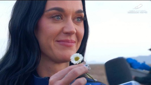 Katy Perry floats in space as part of star-studded all-female Blue Origin mission Katy Perry floats in space as part of star-studded all-female Blue Origin mission