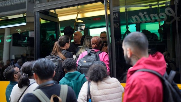 Power returning in Spain and Portugal after large parts hit by blackout - but what caused it? Power returning in Spain and Portugal after large parts hit by blackout - but what caused it?