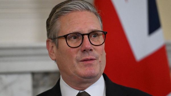 Starmer promises 'bold changes' to rules over electric cars in wake of Trump's tariffs