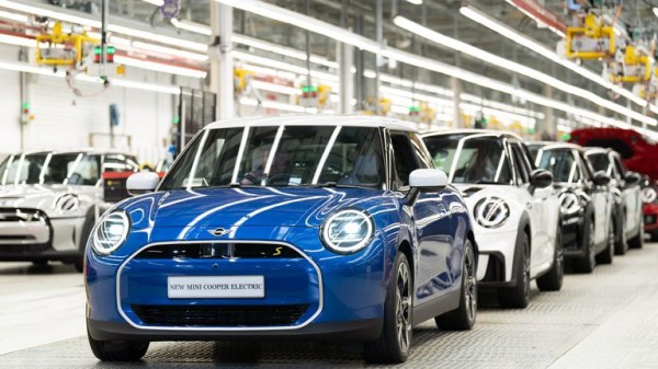 UK economy will be among hardest hit by global trade war, IMF warns