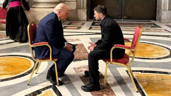 What we learn from remarkable photos of Trump-Zelenskyy meeting What we learn from remarkable photos of Trump-Zelenskyy meeting