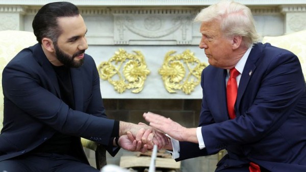 White House rages at 'appalling' attempt to return wrongly deported man from El Salvador White House rages at 'appalling' attempt to return wrongly deported man from El Salvador