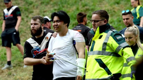 Cheese-loving daredevils hurl themselves down Cooper's Hill in Gloucestershire for famous race Cheese-loving daredevils hurl themselves down Cooper's Hill in Gloucestershire for famous race
