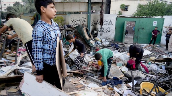 Controversial US and Israel-backed aid group starts operations in Gaza Controversial US and Israel-backed aid group starts operations in Gaza