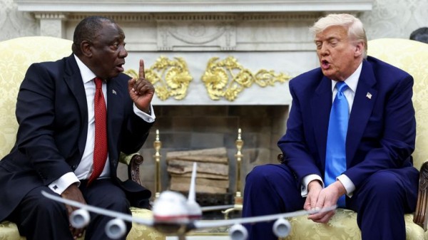 Donald Trump ambushes South African president at White House meeting by playing video alleging 'genocide' Donald Trump ambushes South African president at White House meeting by playing video alleging 'genocide'