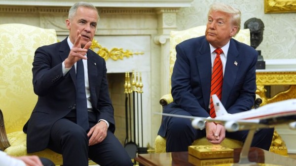 King left as 'piggy in the middle' over Canada-US stand-off King left as 'piggy in the middle' over Canada-US stand-off