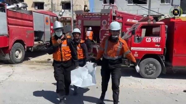 Nine of Gazan doctor's 10 children killed in Israeli strike on Khan Younis Nine of Gazan doctor's 10 children killed in Israeli strike on Khan Younis