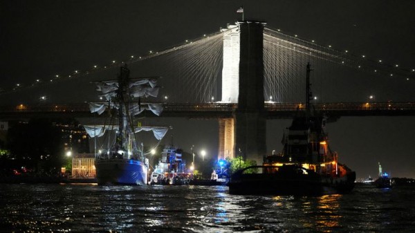 One dead after Mexican navy training ship hits New York's Brooklyn Bridge - as mayor says at least 19 injured One dead after Mexican navy training ship hits New York's Brooklyn Bridge - as mayor says at least 19 injured