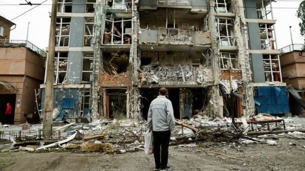'The capital is under attack': At least 12 dead and dozens injured as Russian drones launched over Ukraine 'The capital is under attack': At least 12 dead and dozens injured as Russian drones launched over Ukraine