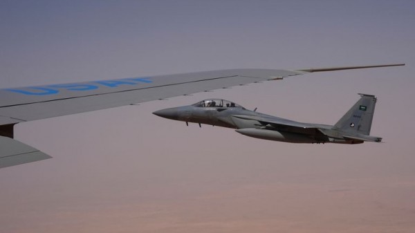 Trump to lift sanctions on Syria - as he announces $600bn deal with Saudi Arabia Trump to lift sanctions on Syria - as he announces $600bn deal with Saudi Arabia