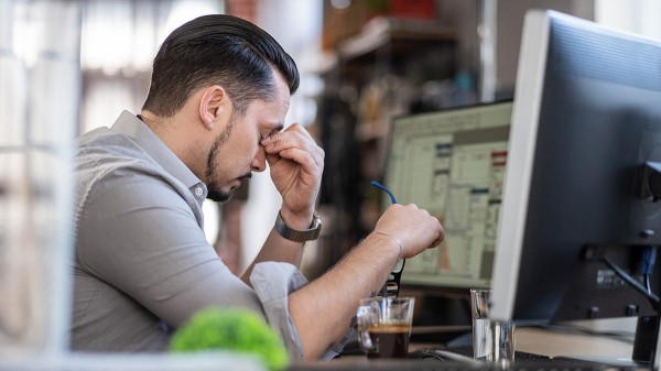 Your brain physically changes when you work too much, scientists warn Your brain physically changes when you work too much, scientists warn