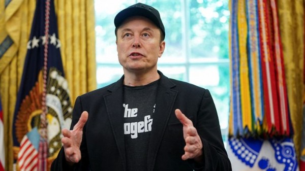 Elon Musk told how he got black eye and was asked about alleged drug use - but obvious question never came Elon Musk told how he got black eye and was asked about alleged drug use - but obvious question never came
