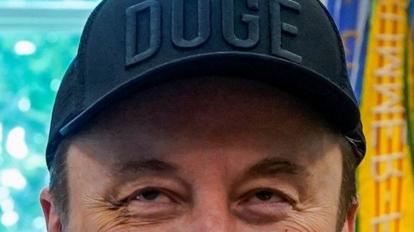 Elon Musk told how he got black eye and was asked about alleged drug use - but obvious question never came Elon Musk told how he got black eye and was asked about alleged drug use - but obvious question never came