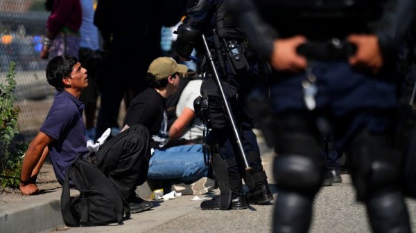 Los Angeles protests: Curfew comes into force - as California's governor steps up his attack on Donald Trump Los Angeles protests: Curfew comes into force - as California's governor steps up his attack on Donald Trump