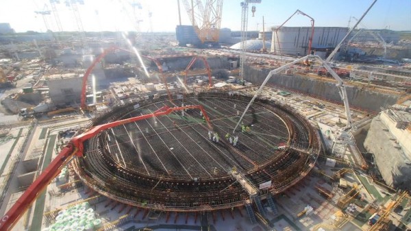 Sizewell C: Govt commits £14.2bn to new nuclear power station Sizewell C: Govt commits £14.2bn to new nuclear power station