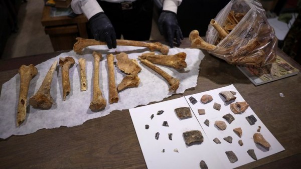Syrian contractor discovers ancient Byzantine tomb complex during construction Syrian contractor discovers ancient Byzantine tomb complex during construction