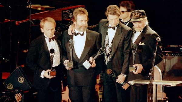 The Beach Boys co-founder Brian Wilson dies