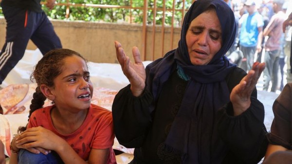 'At least 59 killed' in Gaza after Israeli military opens fire near aid centre and carries out strikes 'At least 59 killed' in Gaza after Israeli military opens fire near aid centre and carries out strikes