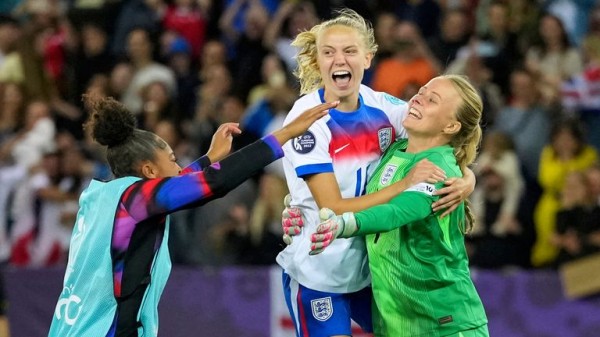 England through to semi-final of Women's Euros after dramatic win over Sweden on penalties