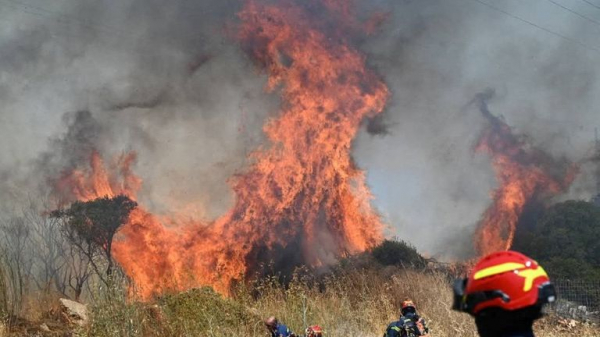 Firefighters tackle blazes as wildfires break out in Greece, Turkey and Albania Firefighters tackle blazes as wildfires break out in Greece, Turkey and Albania