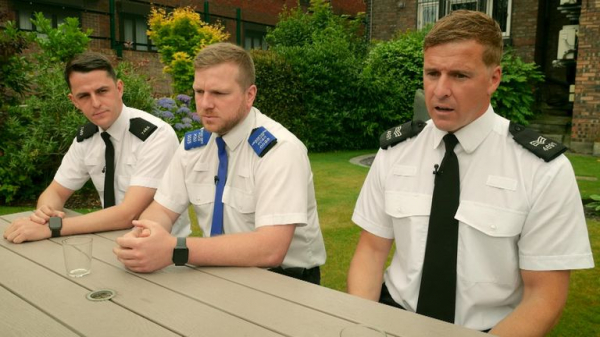 Officers who confronted 'coward' Southport killer Axel Rudakubana win police bravery award Officers who confronted 'coward' Southport killer Axel Rudakubana win police bravery award