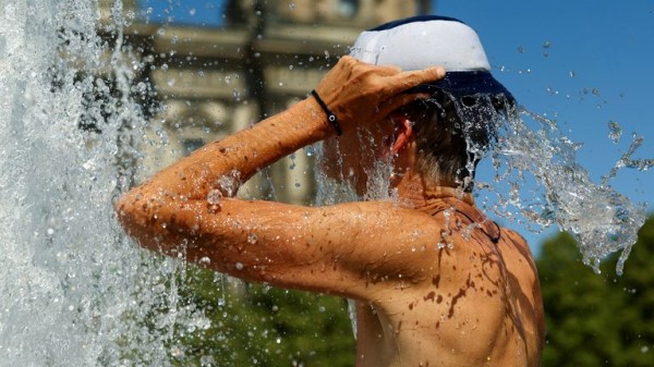 'Silent killer' heatwave thought to have left at least 9 dead in Europe 'Silent killer' heatwave thought to have left at least 9 dead in Europe