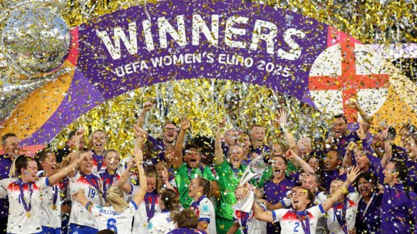 Women's Euros: Calls for extra bank holiday as Lionesses successfully defend their title Women's Euros: Calls for extra bank holiday as Lionesses successfully defend their title