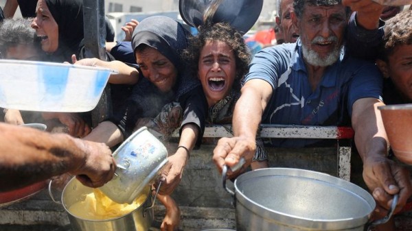 Hamas responds to disarmament reports as health officials say 18 killed in Israeli fire - including people trying to access food Hamas responds to disarmament reports as health officials say 18 killed in Israeli fire - including people trying to access food