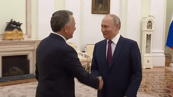 Kremlin urges caution in nuclear rhetoric following Donald Trump's submarine announcement