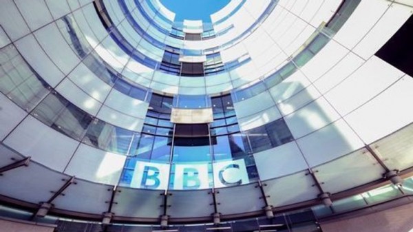 Strictly Come Dancing: BBC responds as two TV stars accused of taking cocaine Strictly Come Dancing: BBC responds as two TV stars accused of taking cocaine