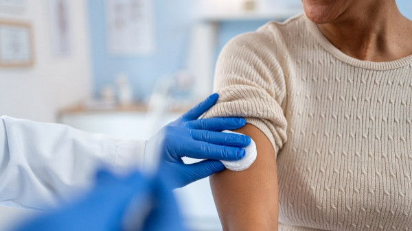 Can the flu shot actually give you influenza? Doctors set the record straight