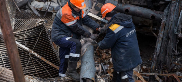 Cold and dark: UN rights chief condemns Russian strikes on Ukraine’s power grid
Cold and dark: UN rights chief condemns Russian strikes on Ukraine’s power grid