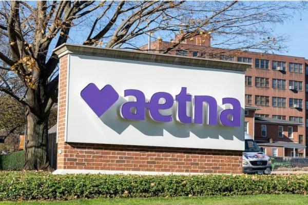 Aetna agrees to cover fertility care for same-sex couples Aetna agrees to cover fertility care for same-sex couples